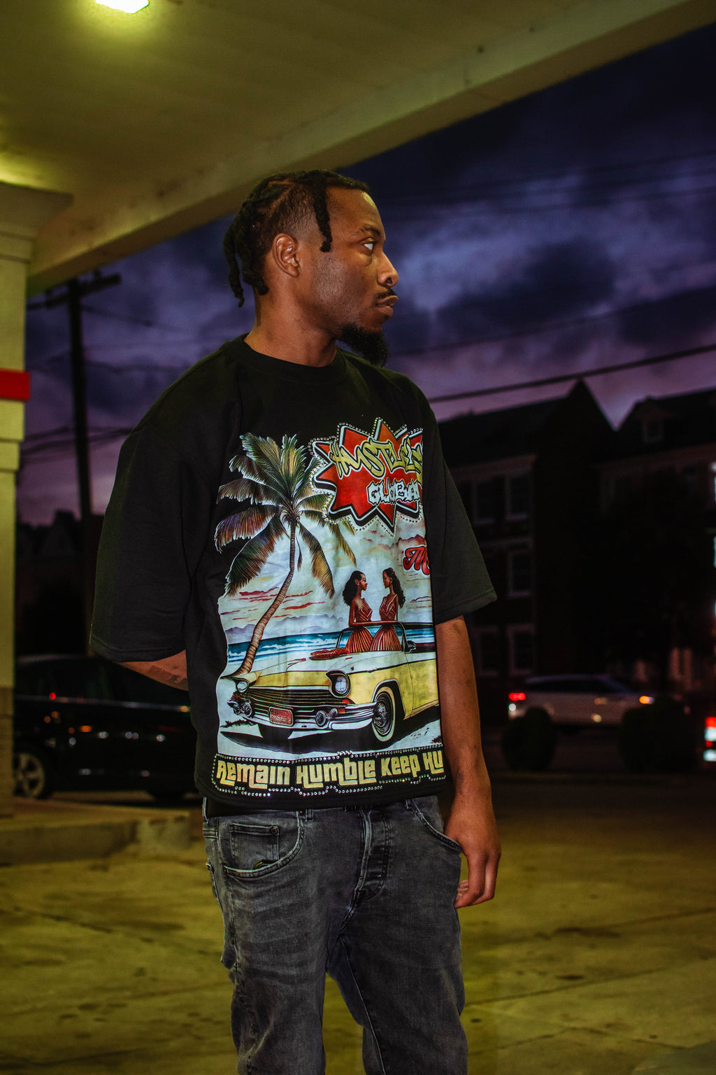 Black “Hustlers Global” Graphic Tee